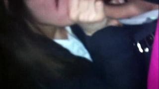 Отсосала в подъезде и заглотила